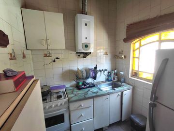 VENTA PH 3 AMB. SIN EXPENSAS 53M2 LUMINOSO LA BOCA