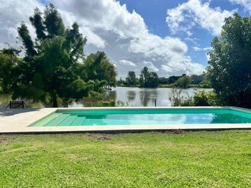 CASA EN ALQUILER ANUAL A LAGUNA VILLANUEVA TIGRE