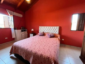 VENTA CASA 3 DORMITORIOS EN CHATEAU CARRERAS
