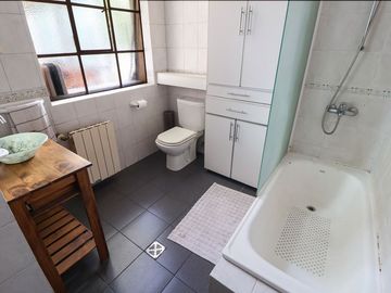 VENTA DEPTO 4 AMB ALMAGRO CON BALCON Y ESTUDIO