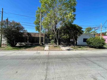 Venta Casa 3 Amb, Hurlingham. c/Local. Gran Lote