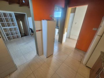 Venta PH 4 ambientes sin expensas con terraza