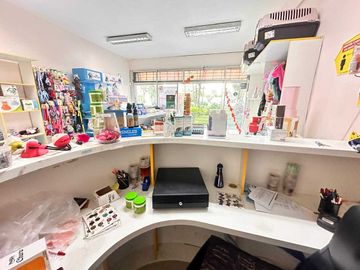 Local comercial en arriendo  en LAS CONDES