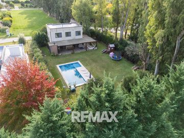 CASA EN VENTA 4 AMBIENTES SAN VICENTE DAROMY