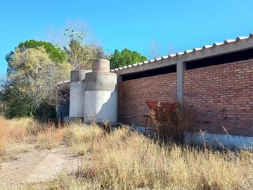 VENTA 7 HECTAREAS 7 GALPONES PAREDITAS SAN CARLOS