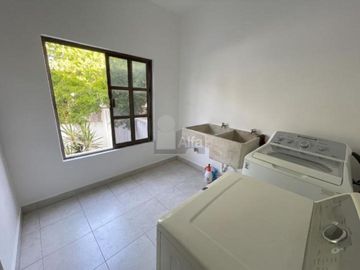 Casa en venta Del Paseo Residencial Monterrey Nuevo Leon Zona Sur