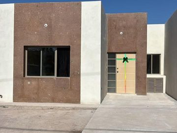 CASA DE 1 PISO EN PREVENTA EN EL PEDREGAL, TORREON, COAH