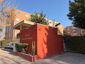 Departamento en venta  en LA CISTERNA
