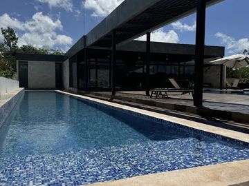 Terreno en venta en Residencial Silvesta, Conkal | Lote de esquina de 441.30 m²