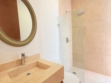 Departamento amueblado en renta en Santa Gertrudis Copó,2rec, alberca y pet park