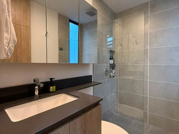 HERMOSO APARTAMENTO EN VENTA, RETIRO - ANT.