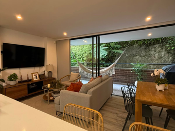 HERMOSO APARTAMENTO EN VENTA, RETIRO - ANT.