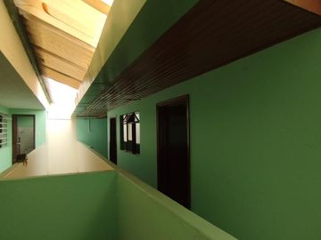 Casa en venta de 6 habitaciones con patio en Bogotá, Fátima.
