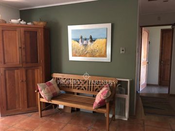 Preciosa casa en arriendo en Peñalolén. Lista para habitar!