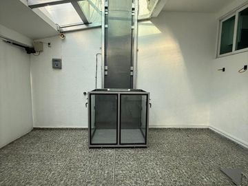 CASA EN VENTA EN FRACC. TORRES LINDAVISTA