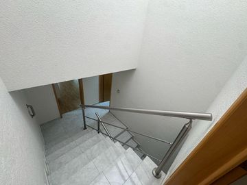 CASA EN VENTA EN FRACC. TORRES LINDAVISTA