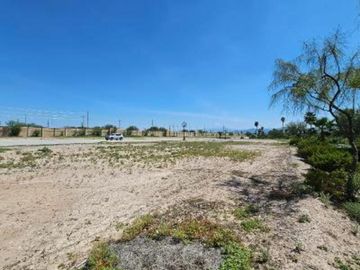 TERRENO EN FRACCIONAMIENTO RESIDENCIAL MONTEBELLO