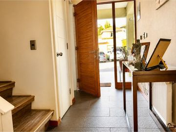 Venta casa en condominio Altos del parque