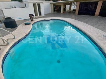 CASA EN VENTA EN COL. LIBERTAD EN GUADALUPE
