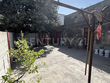 CASA EN VENTA EN COL. TALLERES EN MONTERREY
