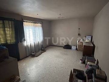 CASA EN VENTA EN COL. TALLERES EN MONTERREY