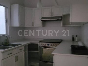 CASA EN VENTA EN SANTA CATARINA NUEVO LEON