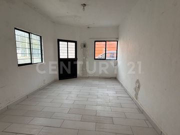 CASA EN VENTA EN COL. SAN MARTIN EN MONTERREY