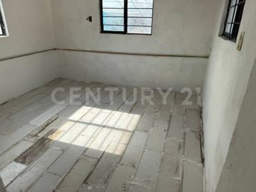 CASA EN VENTA EN COL. SAN MARTIN EN MONTERREY