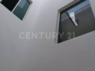 VENTA DE CASA EN FRACCIONAMIENTO EN CHOLULA. PUEBLA MUY CERCA DE UDLAP