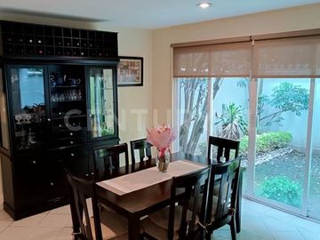 VENTA DE CASA EN FRACCIONAMIENTO EN CHOLULA. PUEBLA MUY CERCA DE UDLAP