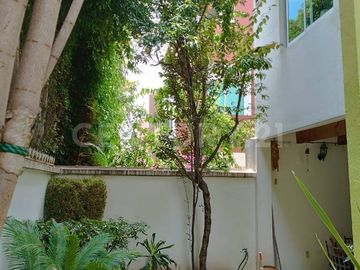 VENTA DE CASA EN FRACCIONAMIENTO EN CHOLULA. PUEBLA MUY CERCA DE UDLAP