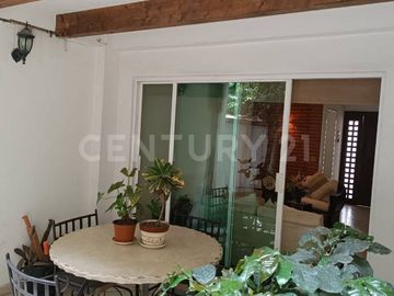 VENTA DE CASA EN FRACCIONAMIENTO EN CHOLULA. PUEBLA MUY CERCA DE UDLAP