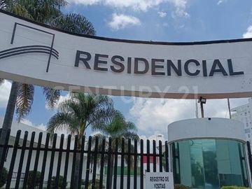 VENTA DE CASA EN FRACCIONAMIENTO EN CHOLULA. PUEBLA MUY CERCA DE UDLAP