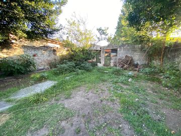 CASA 4 AMBIENTES EN VENTA EN LOMAS DE ZAMORA