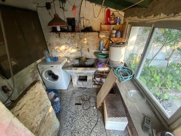 CASA 4 AMBIENTES EN VENTA EN LOMAS DE ZAMORA