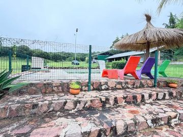 CASA  EN VENTA DE PIEDRA  11 HECTÁREAS EL PUEBLITO