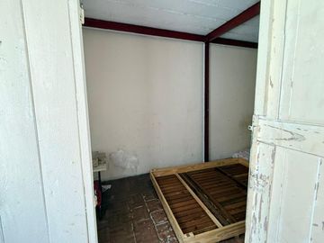 Venta PH 5 amb. Almagro con local a refaccionar.