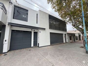 ALQUILER DE LOCAL COMERCIAL/DEPOSITOS/OFICINAS