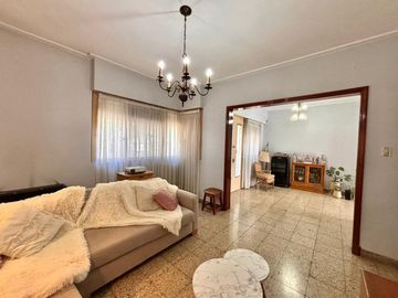 Venta de casa en barrio norte con jardin