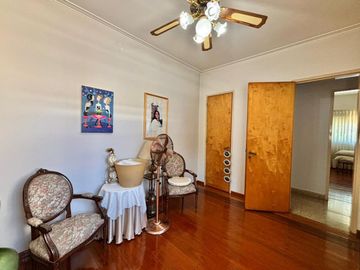 Venta de casa en barrio norte con jardin