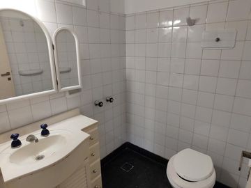 VENTA 4 AMB 2 BAÑOS LIVING 3 HAB CON PLACARD