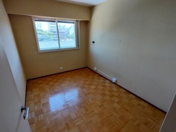 VENTA 4 AMB 2 BAÑOS LIVING 3 HAB CON PLACARD