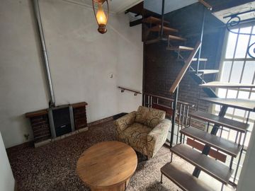 VENTA PH SIN EXPENSAS 4 DORMITORIOS COCHERA JARDIN