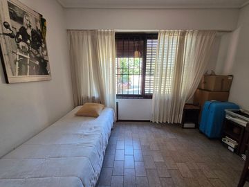 CASA EN VENTA LOS HORNOS 4 DORMITORIOS
