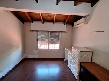 VENTA PH DE 3 AMB CON TERRAZA. LANÚS. APTO CREDITO