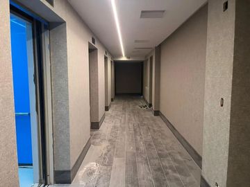 VENTA OFICINA -QIUB PALERMO HOLLYWOOD - 4 COCHERAS