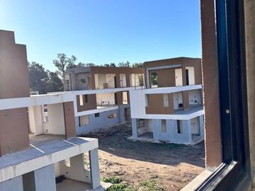 VENTA DPTO 2 AMB  CON COCHERA A ESTRENAR BIO PILAR