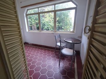 Venta Casa Estilo Colonial salida privada al Rio