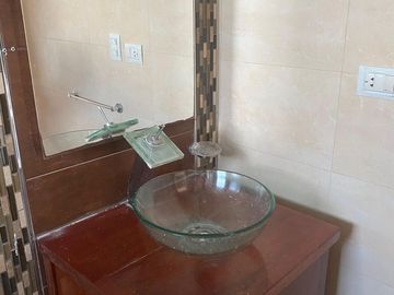 VENTA CASA COUNTRY LOMALINDA 3 DORMITORIOS C/PILET
