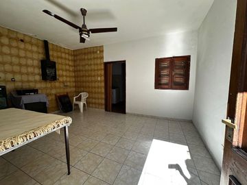 VENTA DE CASA PELLEGRINI Y ROCA